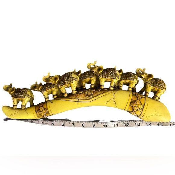 Ebros Faux Wood African Elephant Herd Great Migration Tusk Bridge Figurine -4 - Picture 6 of 6